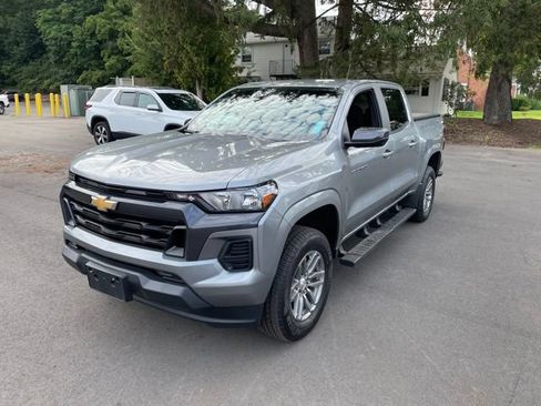 Certified 2023 Chevrolet Colorado LT RWD image 1