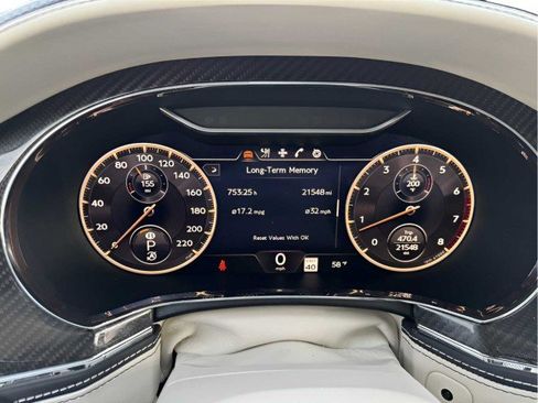 Used 2022 Bentley Flying Spur W12 image 35