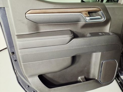 Used 2024 Chevrolet Silverado 1500 LT image 15