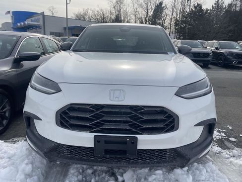 Used 2026 Honda HR-V Sport image 2