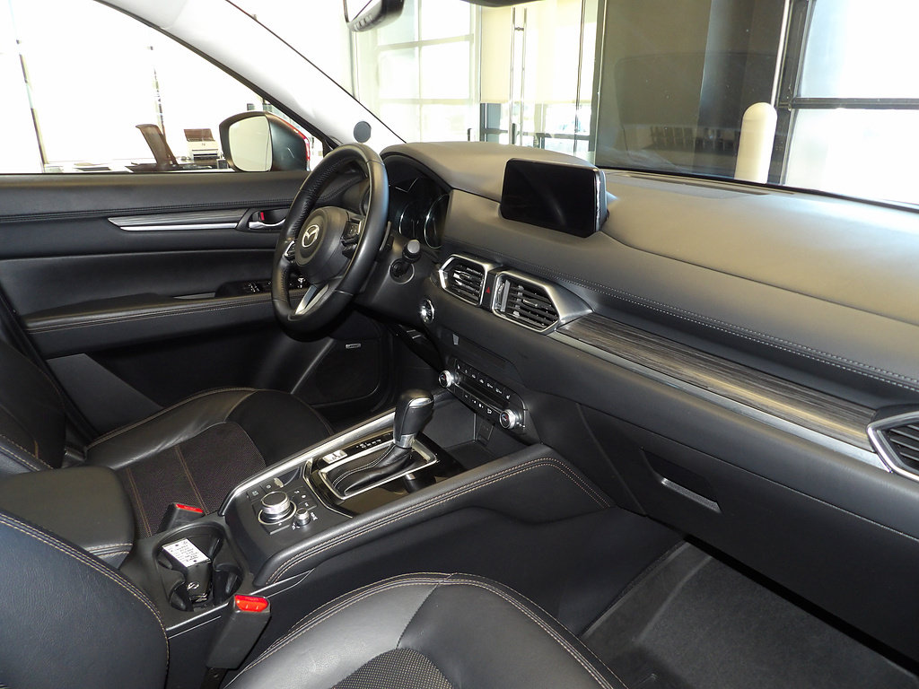 Used 2020 MAZDA CX-5 Grand Touring AWD/4WD image 13