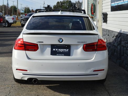 Used 2017 BMW 330i xDrive Sedan image 4