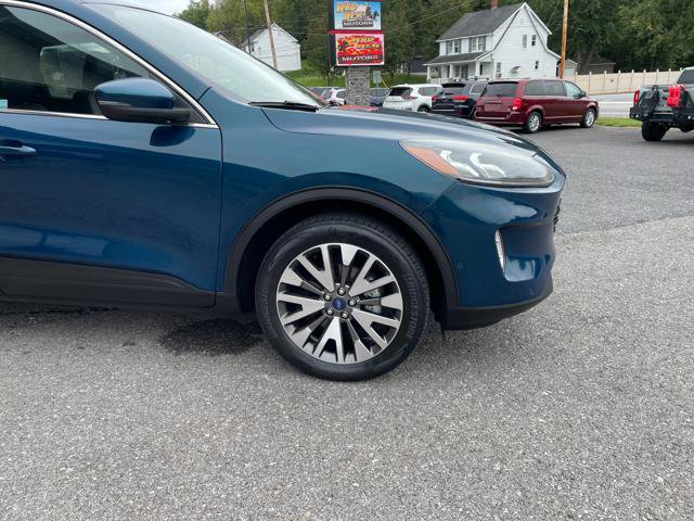 Used 2020 Ford Escape Titanium AWD/4WD image 9