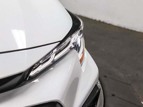 Certified 2022 Toyota Corolla SE FWD image 8