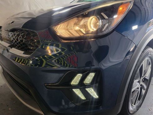 Used 2020 Kia Niro LXS image 38