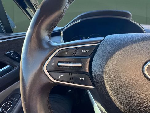 Used 2020 Hyundai Santa Fe Limited image 22