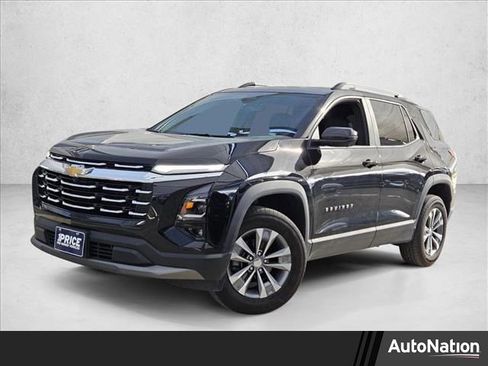 Used 2025 Chevrolet Equinox LT w/ Convenience Package II FWD image 1