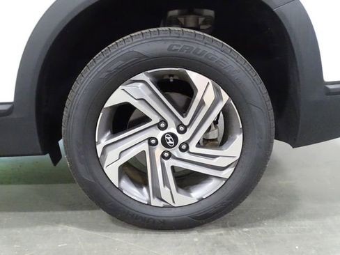 Used 2023 Hyundai Santa Fe SEL image 41