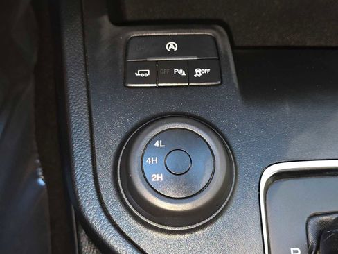 Used 2019 Ford Ranger XLT w/ Equipment Group 301A Mid image 28