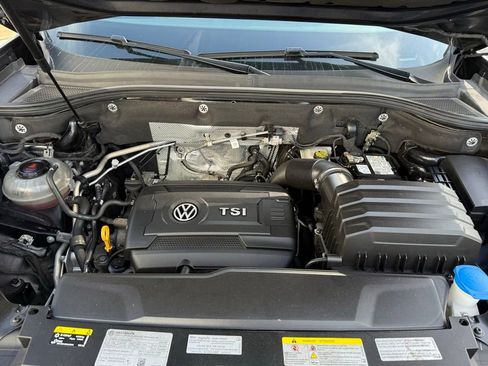 Used 2022 Volkswagen Atlas Cross Sport SEL image 15