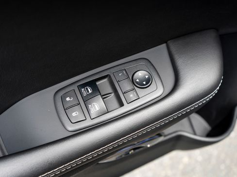 Used 2019 Dodge Challenger SRT Hellcat w/ Laguna Leather Package RWD image 13