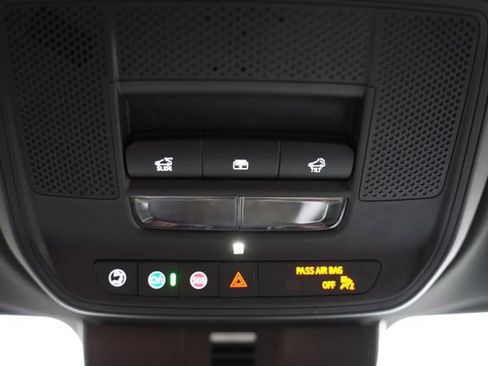 New 2026 Buick Enclave Preferred w/ Power Package AWD/4WD image 33