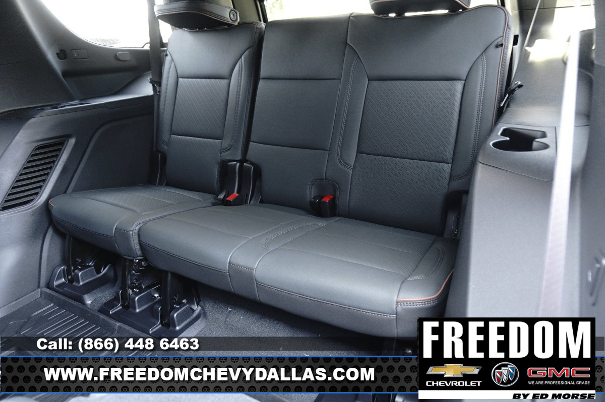 New 2027 GMC Yukon AT4 w/ AT4 Premium Plus Package AWD/4WD image 16