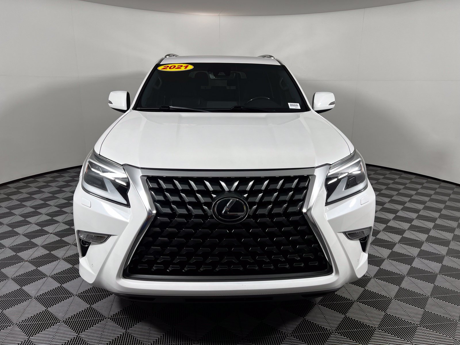 Used 2021 Lexus GX 460 Premium w/ Premium Package AWD/4WD image 2