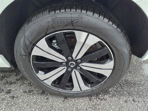 New 2025 Volvo XC60 T8 Core w/ Protection Package Premier image 7