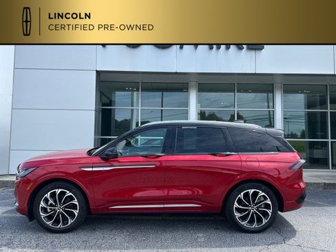Certified 2024 Lincoln Nautilus Reserve w/ Equipment Group 203A AWD/4WD image 1