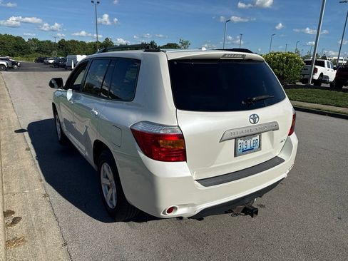 Used 2010 Toyota Highlander SE AWD/4WD image 4
