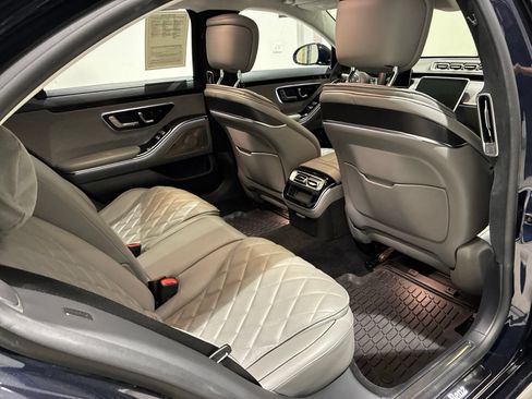 Used 2022 Mercedes-Benz S 580 4MATIC Sedan image 29