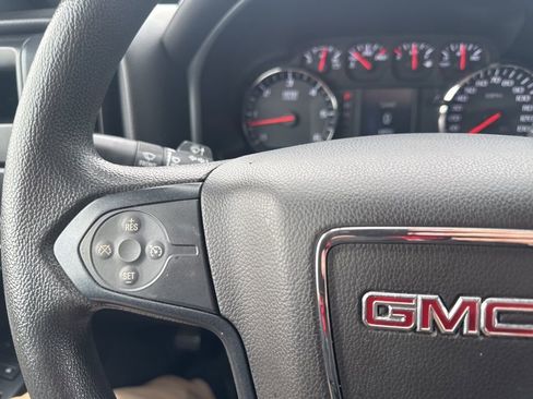 Used 2017 GMC Sierra 1500 4x4 Crew Cab w/ Sierra Convenience Package image 26