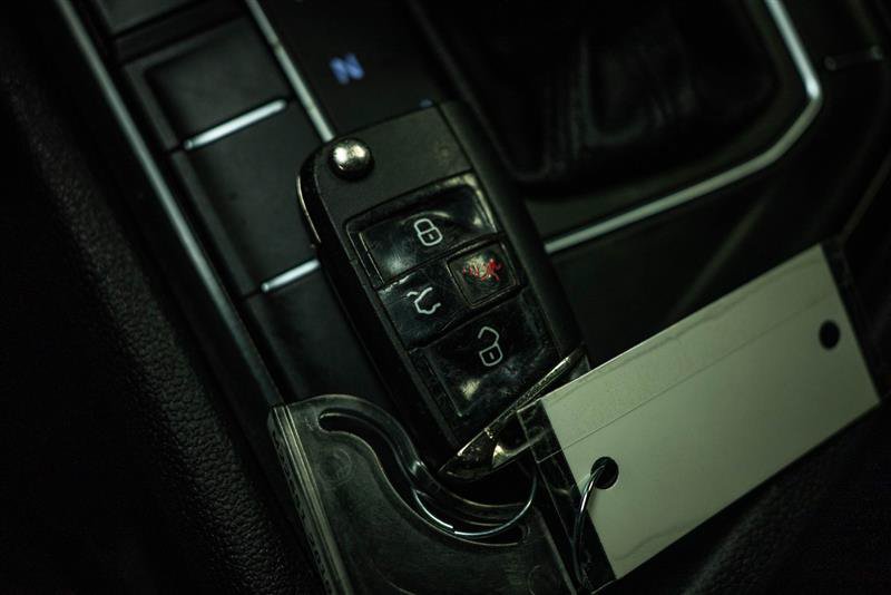 Used 2019 Volkswagen Tiguan SE FWD image 22