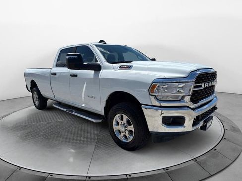 Used 2024 RAM 2500 Big Horn image 1