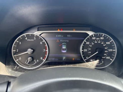 Used 2023 Nissan Altima 2.5 SV FWD image 13