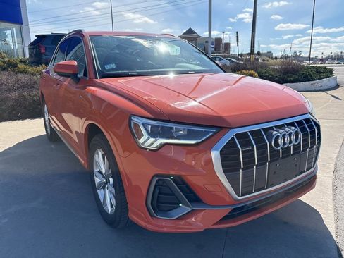 Used 2025 Audi Q3 2.0T Premium image 4