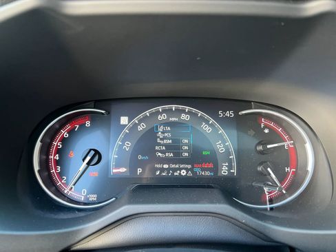 Used 2024 Toyota RAV4 Adventure image 17