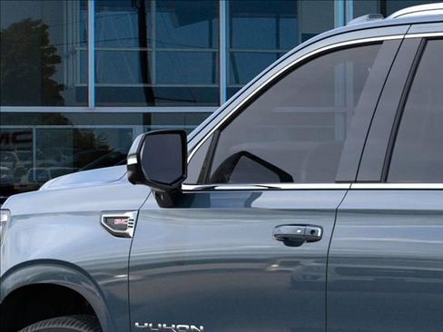 New 2026 GMC Yukon XL Elevation image 12