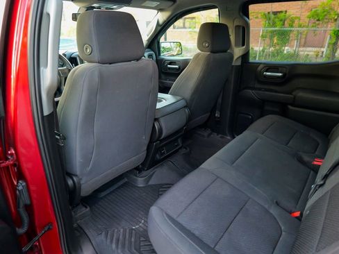 Used 2021 Chevrolet Silverado 1500 Custom Trail Boss AWD/4WD image 28