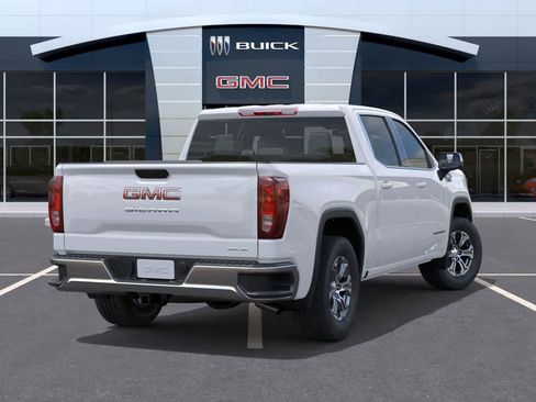 New 2026 GMC Sierra 1500 SLE image 4