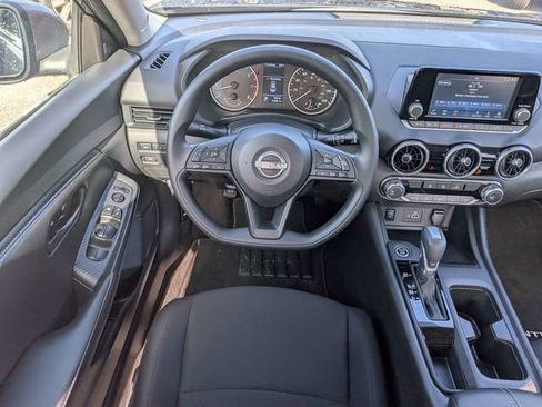 Used 2025 Nissan Sentra S FWD image 15