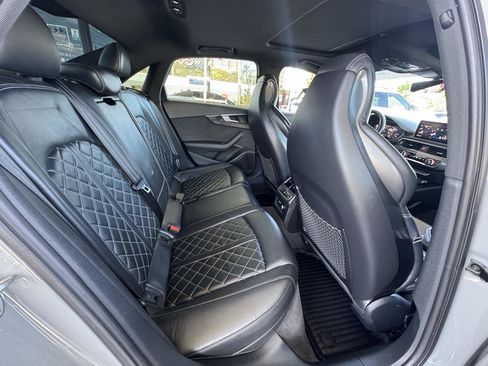 Used 2019 Audi S4 Premium Plus w/ Premium Plus Package AWD/4WD image 12