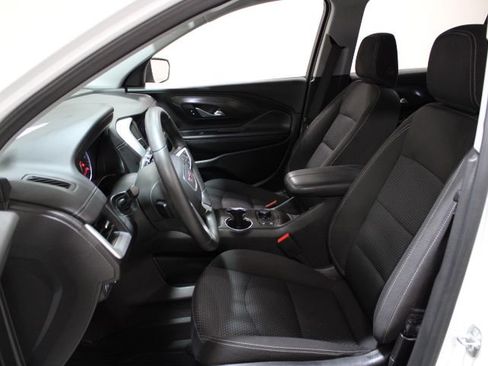 Used 2022 GMC Terrain SLE w/ Driver Convenience Package image 19