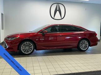 Used 2022 Toyota Avalon Limited w/ Advanced Safety Package FWD video 2