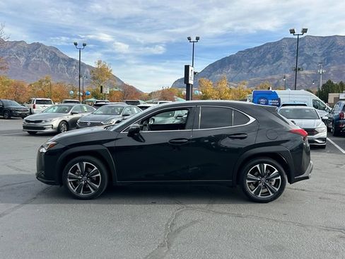 Used 2019 Lexus UX 200 w/ Accessory Package 2 FWD image 7