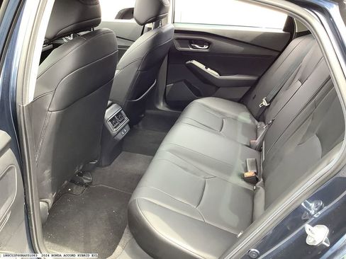 Used 2024 Honda Accord EX-L image 9