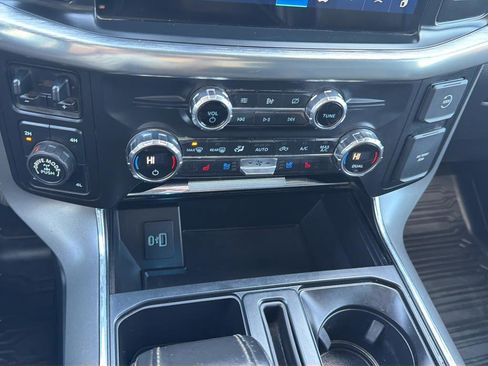 Used 2021 Ford F150 Lariat image 29