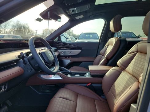 New 2026 Lincoln Nautilus Reserve image 16