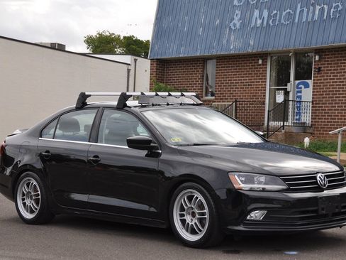 Used 2017 Volkswagen Jetta S FWD image 5