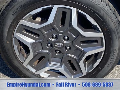 Used 2022 Hyundai Santa Fe Limited w/ Cargo Package AWD/4WD image 21