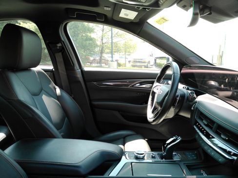 Certified 2025 Cadillac CT5 Sport w/ Sun And Sound Package AWD/4WD image 16