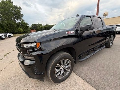 Used 2021 Chevrolet Silverado 1500 RST AWD/4WD image 1