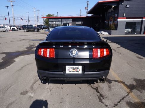 Used 2011 Ford Mustang Shelby GT500 w/ SVT Performance Pkg image 5