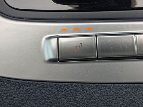 New 2026 Kia Carnival EX FWD image 27