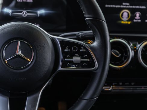 Used 2020 Mercedes-Benz CLA 250 image 59