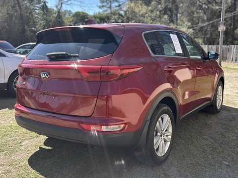 Used 2017 Kia Sportage LX image 3