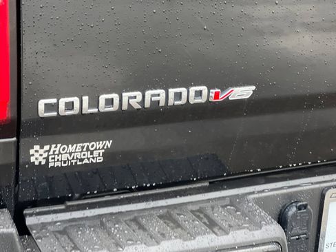 Used 2018 Chevrolet Colorado Z71 AWD/4WD image 20