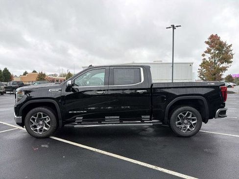 New 2026 GMC Sierra 1500 SLT w/ SLT Premium Plus Package image 23