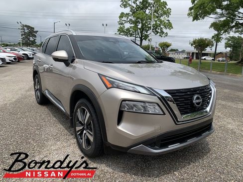 Used 2023 Nissan Rogue SL FWD image 1
